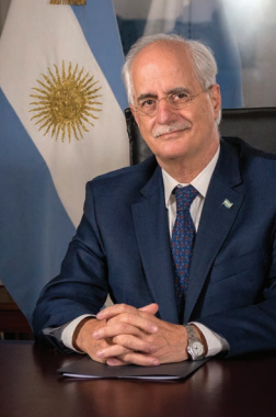 TAIANA. Grabois cuenta con énfasis y detalle quien es nuestro campeón en las elecciones bonaerenses