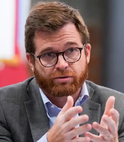 OH SORPRESA: Nicolás Massot denunció el genocidio sionista